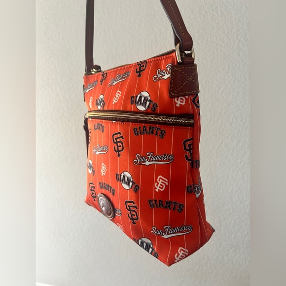 Dooney & Bourke Rare San Francisco Giants Nylon Crossbody Bag – Like New - Picture 1 of 16